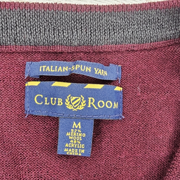 Club Room Men's Soft Red Merino Wool Sweater V-Neck Top Size M Italian Spun Yarn - Picture 8 of 9